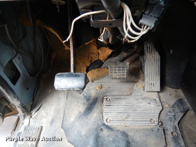 image for item DC2123 1998 Mack CH613  dump truck