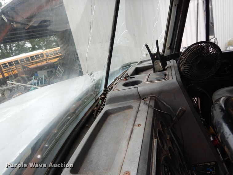 image for item DC2123 1998 Mack CH613  dump truck