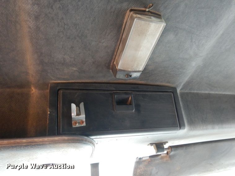 image for item DC2123 1998 Mack CH613  dump truck