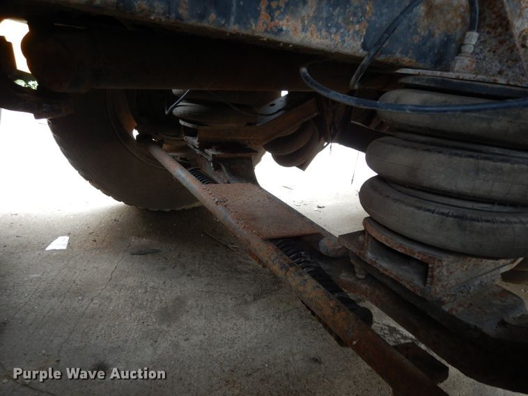 image for item DC2123 1998 Mack CH613  dump truck