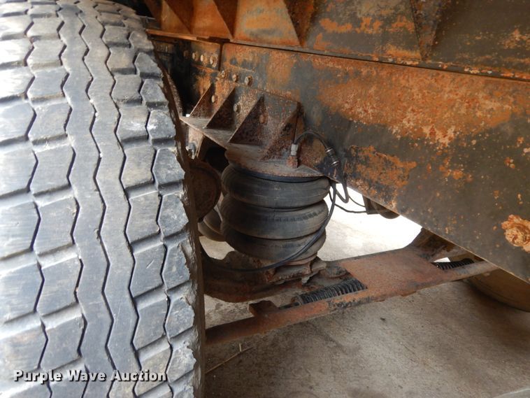 image for item DC2123 1998 Mack CH613  dump truck