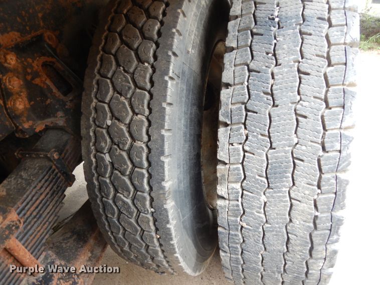 image for item DC2123 1998 Mack CH613  dump truck