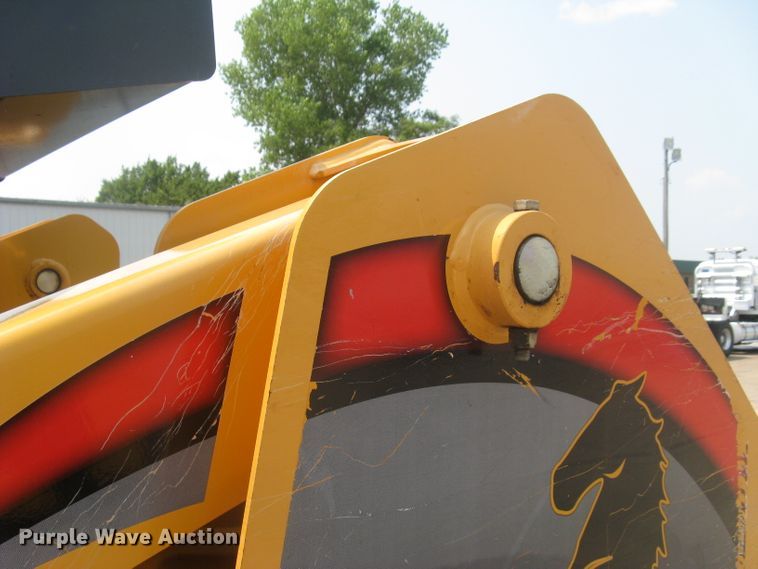 image for item DG5289 2017 Mustang 2100RT NXT3  skid steer loader