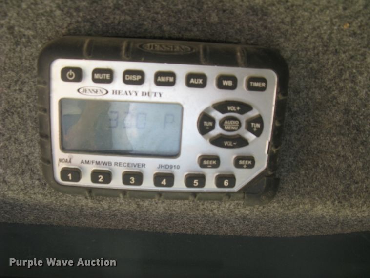 image for item DG5289 2017 Mustang 2100RT NXT3  skid steer loader