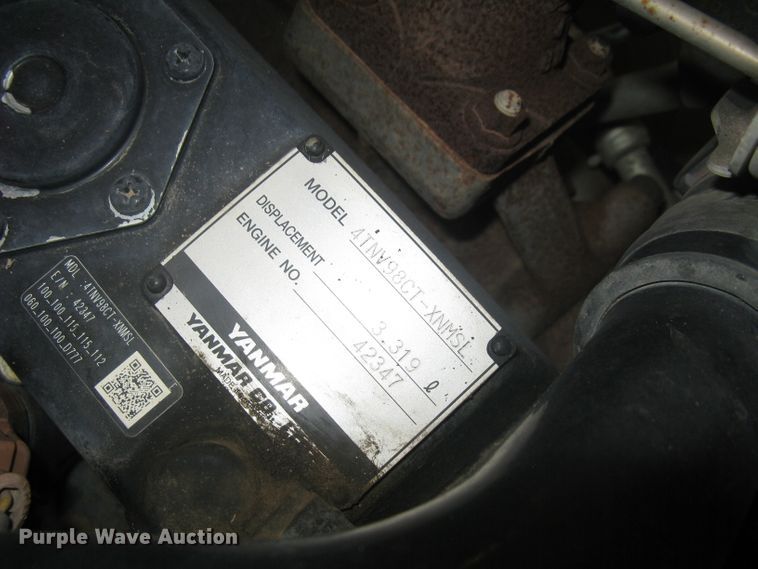 image for item DG5289 2017 Mustang 2100RT NXT3  skid steer loader