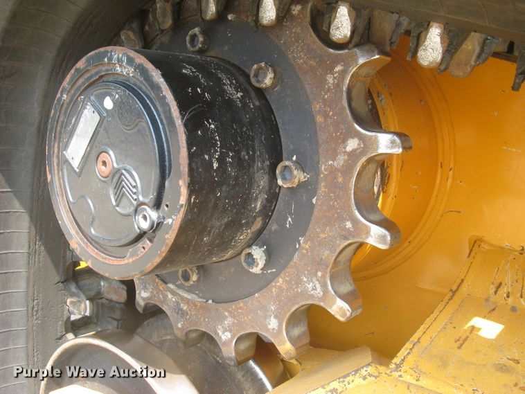 image for item DG5289 2017 Mustang 2100RT NXT3  skid steer loader