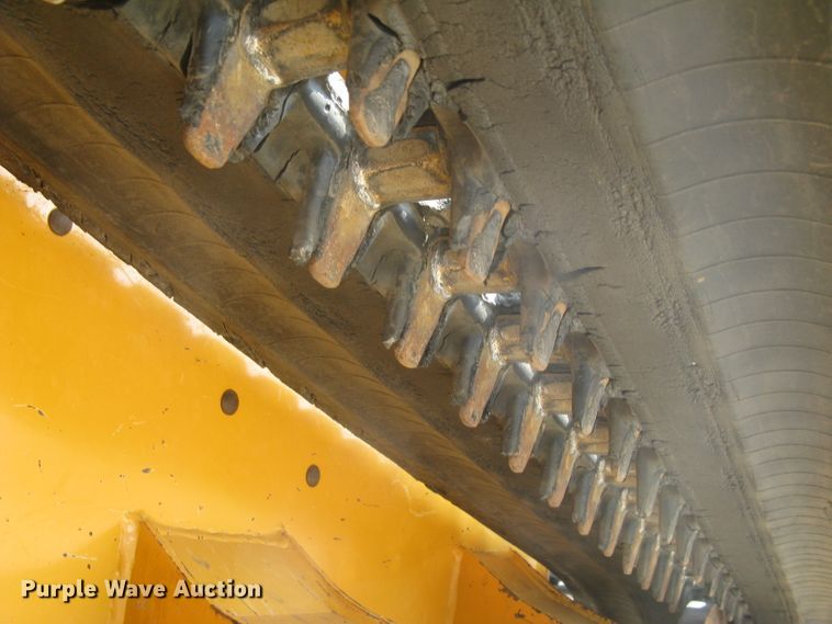 image for item DG5289 2017 Mustang 2100RT NXT3  skid steer loader