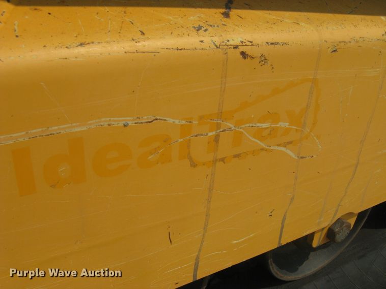 image for item DG5289 2017 Mustang 2100RT NXT3  skid steer loader