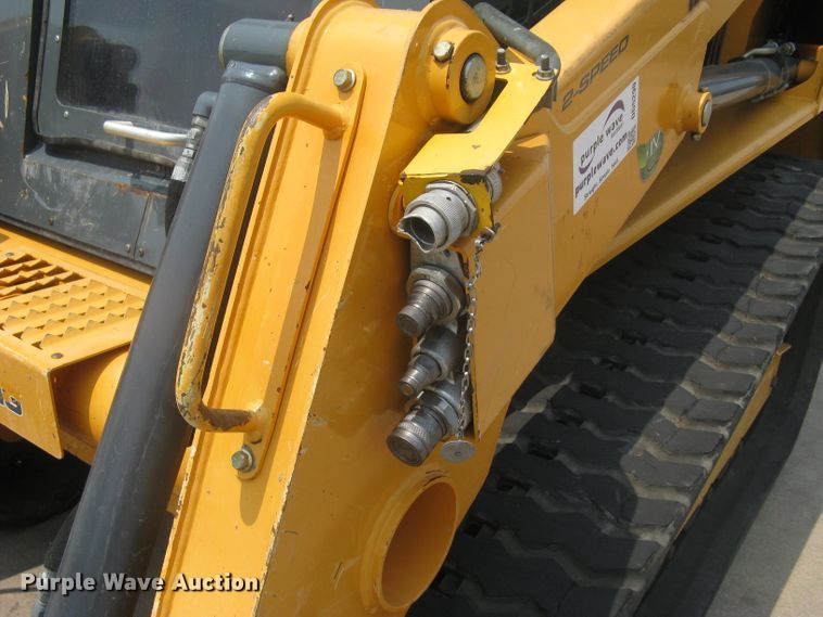 image for item DG5290 2017 Mustang 2100RT NXT3  skid steer loader