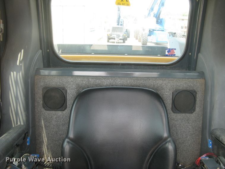 image for item DG5290 2017 Mustang 2100RT NXT3  skid steer loader