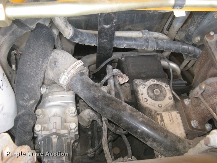 image for item DG5290 2017 Mustang 2100RT NXT3  skid steer loader