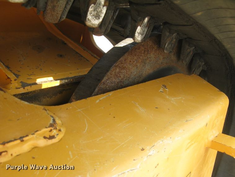 image for item DG5290 2017 Mustang 2100RT NXT3  skid steer loader