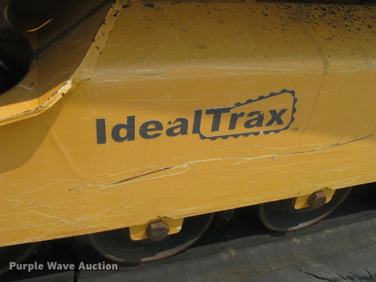 image for item DG5290 2017 Mustang 2100RT NXT3  skid steer loader