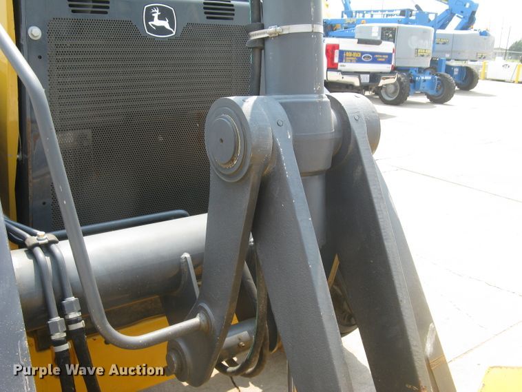 image for item DG5291 2015 John Deere 310SL  backhoe