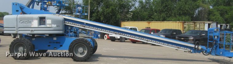 image for item DG5292 2007 Genie S80  boom lift