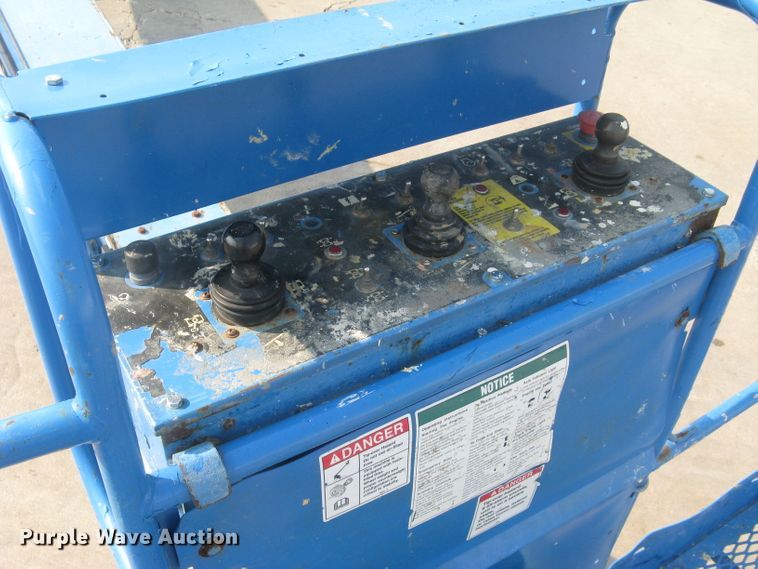 image for item DG5292 2007 Genie S80  boom lift