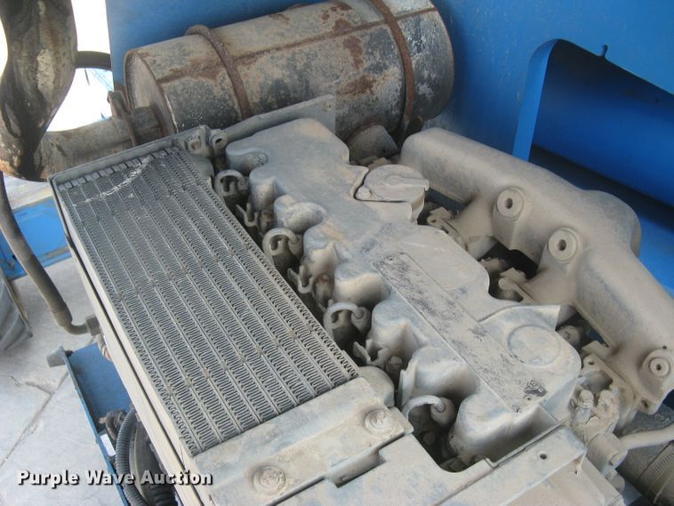 image for item DG5292 2007 Genie S80  boom lift