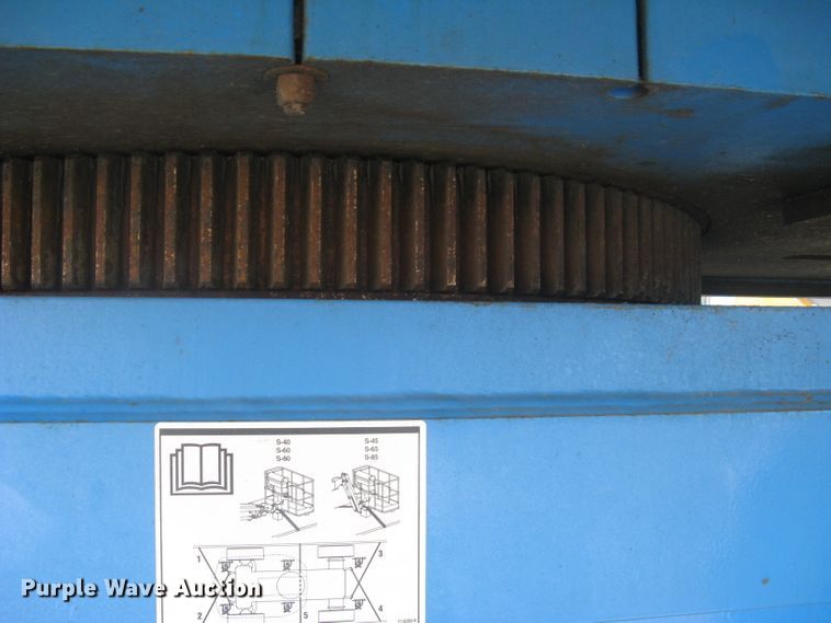 image for item DG5292 2007 Genie S80  boom lift