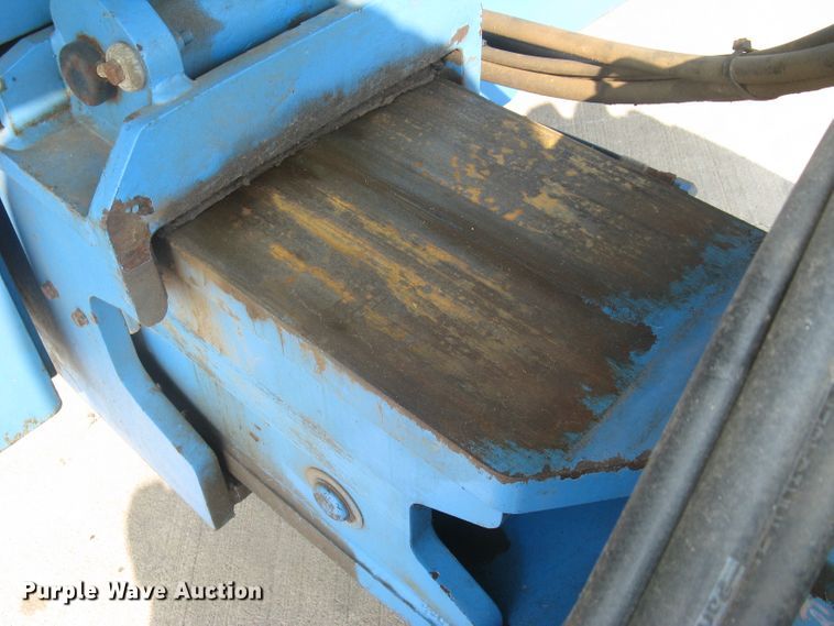 image for item DG5292 2007 Genie S80  boom lift