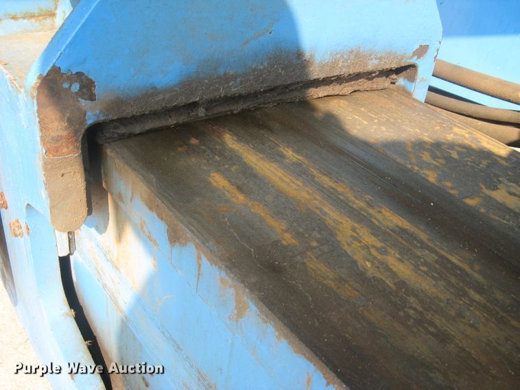 image for item DG5292 2007 Genie S80  boom lift