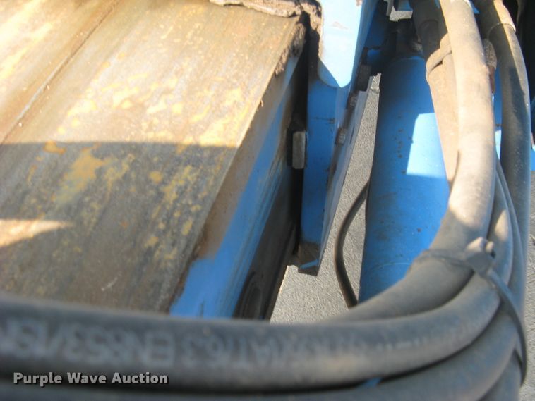 image for item DG5292 2007 Genie S80  boom lift