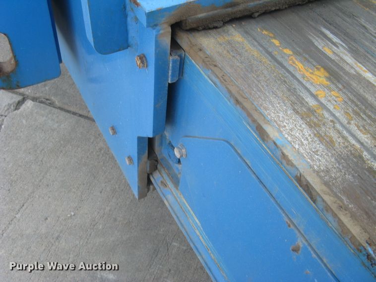 image for item DG5292 2007 Genie S80  boom lift
