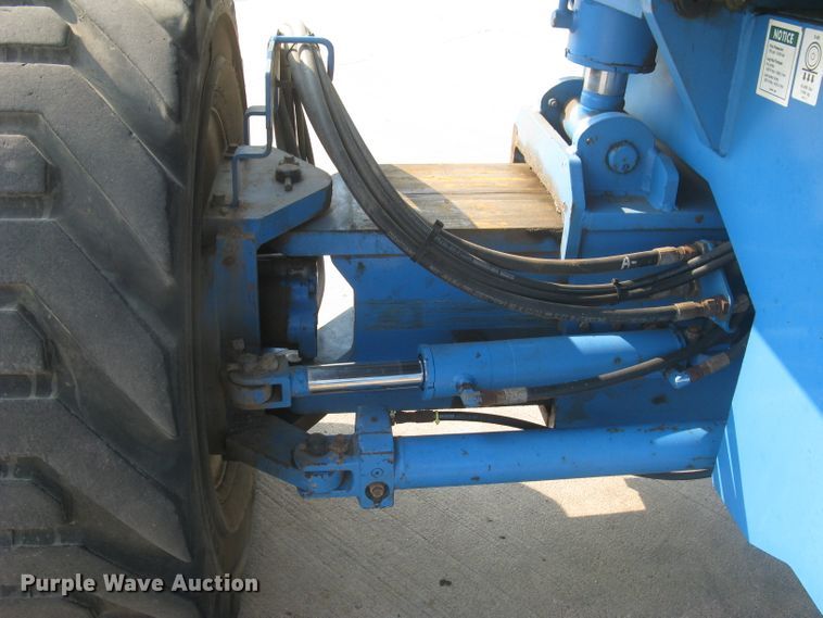 image for item DG5292 2007 Genie S80  boom lift