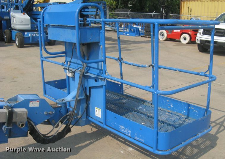 image for item DG5295 2006 Genie S80  boom lift