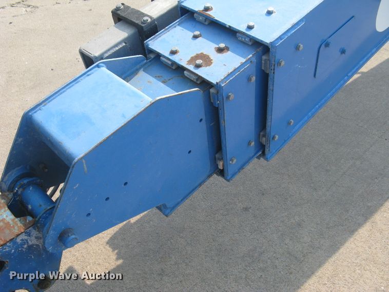 image for item DG5295 2006 Genie S80  boom lift