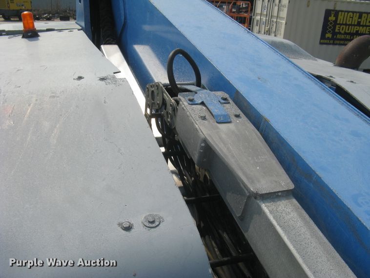 image for item DG5295 2006 Genie S80  boom lift