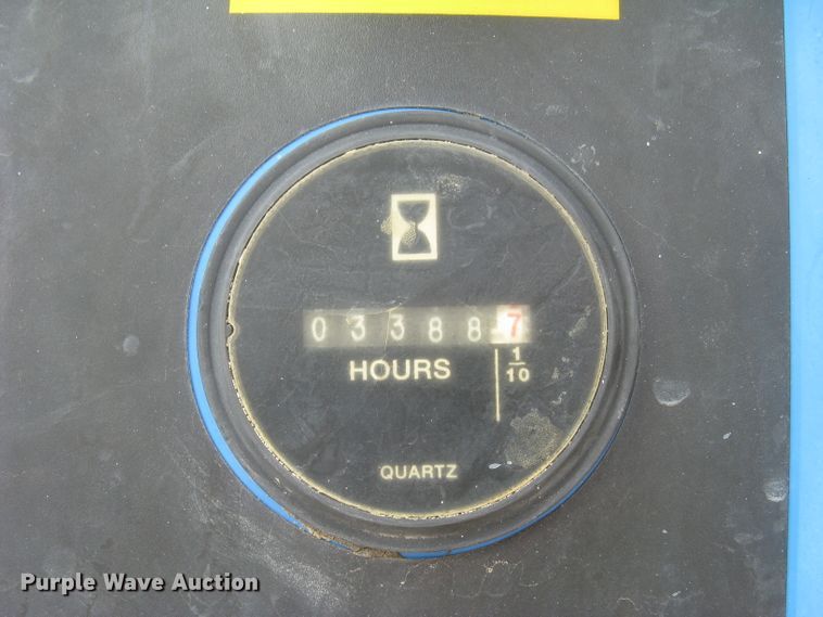 image for item DG5295 2006 Genie S80  boom lift