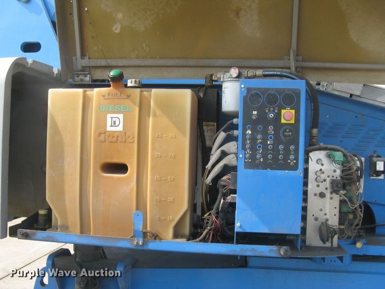 image for item DG5295 2006 Genie S80  boom lift