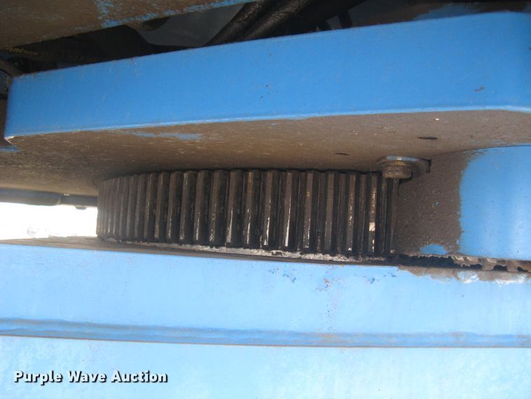 image for item DG5295 2006 Genie S80  boom lift