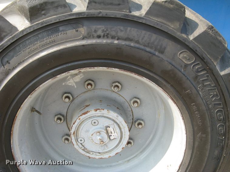 image for item DG5295 2006 Genie S80  boom lift