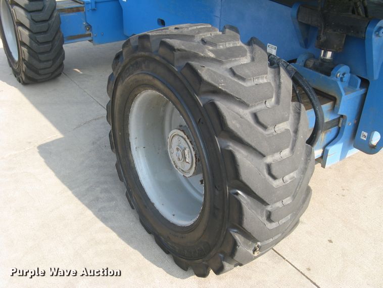 image for item DG5295 2006 Genie S80  boom lift