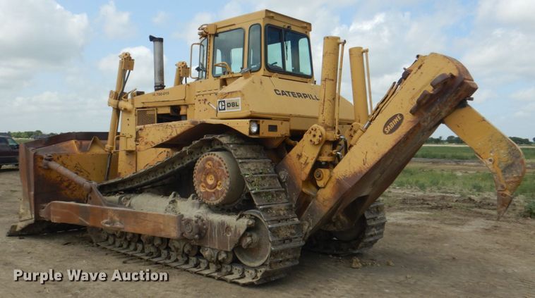 image for item DH7263 1984 Caterpillar D8L  dozer
