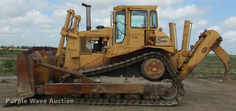 image for item DH7263 1984 Caterpillar D8L  dozer