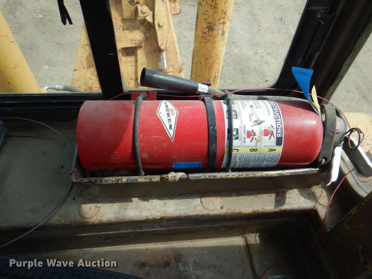 image for item DH7263 1984 Caterpillar D8L  dozer