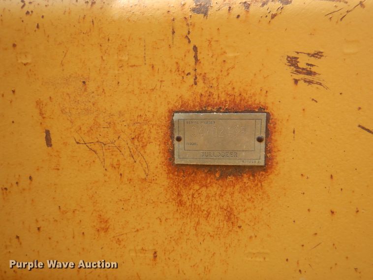 image for item DH7263 1984 Caterpillar D8L  dozer