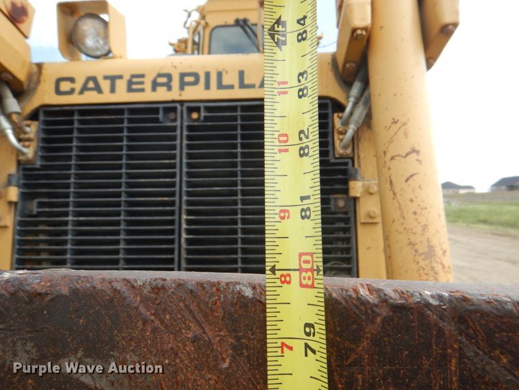 image for item DH7263 1984 Caterpillar D8L  dozer