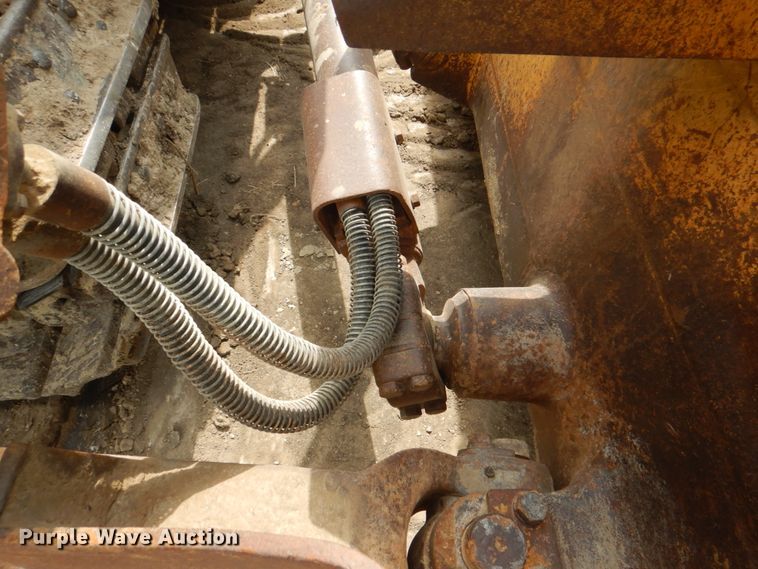 image for item DH7263 1984 Caterpillar D8L  dozer