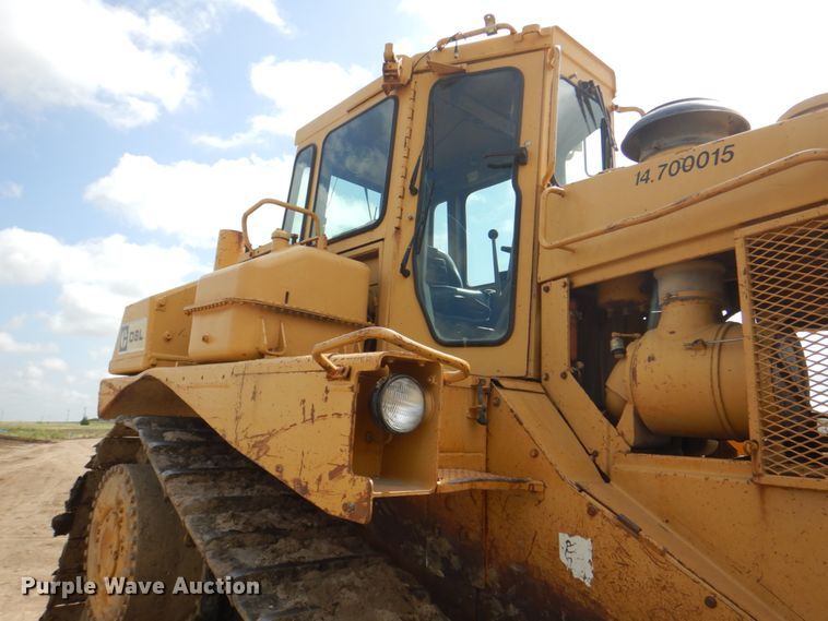 image for item DH7263 1984 Caterpillar D8L  dozer