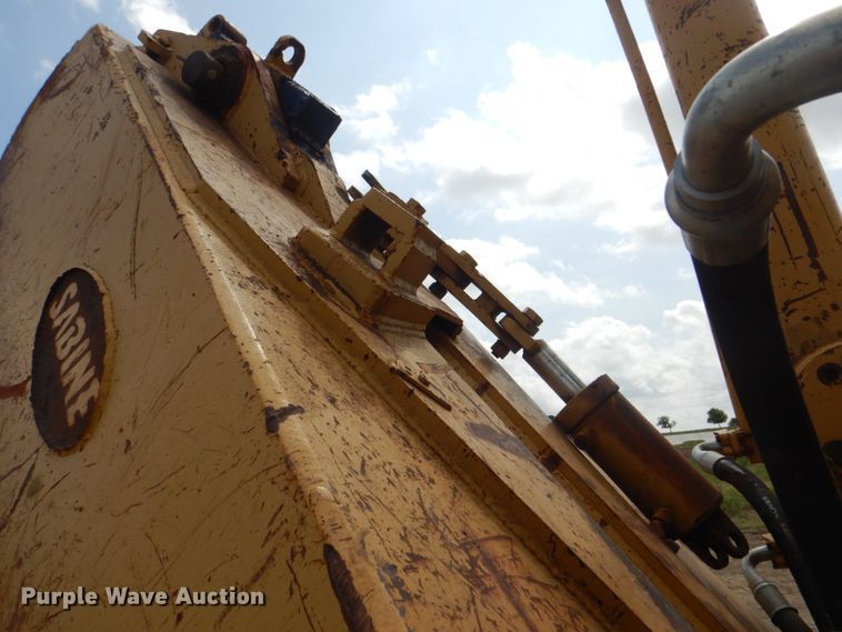 image for item DH7263 1984 Caterpillar D8L  dozer