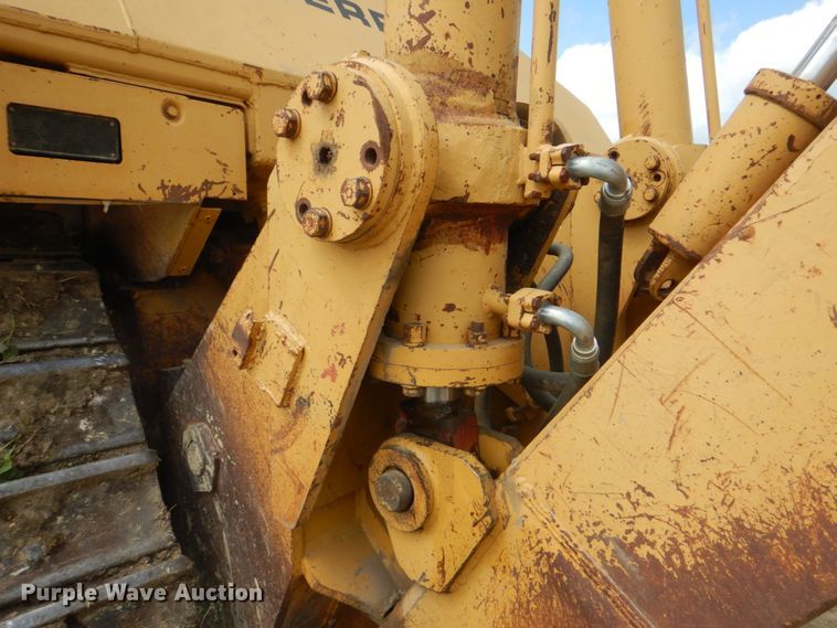 image for item DH7263 1984 Caterpillar D8L  dozer