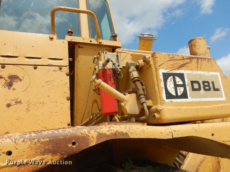 image for item DH7263 1984 Caterpillar D8L  dozer