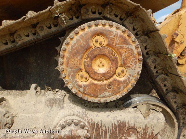 image for item DH7263 1984 Caterpillar D8L  dozer