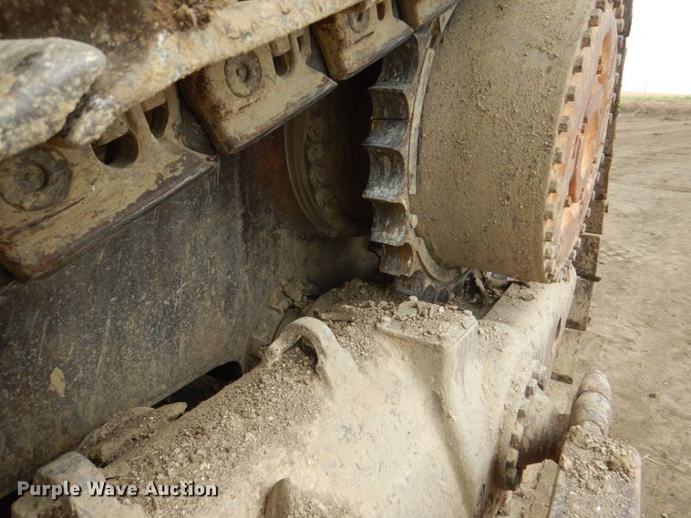 image for item DH7263 1984 Caterpillar D8L  dozer