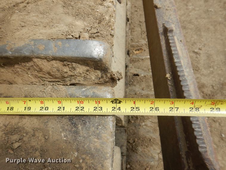 image for item DH7263 1984 Caterpillar D8L  dozer