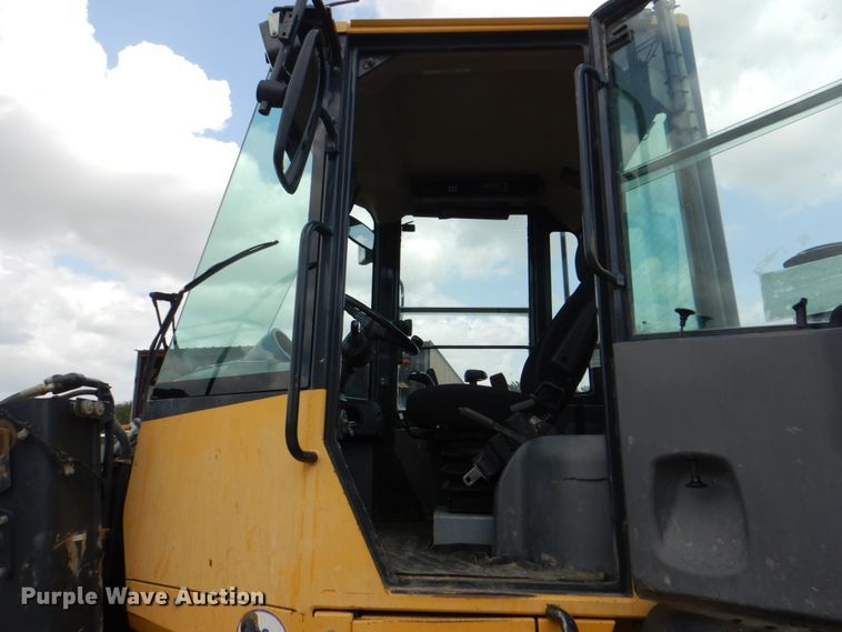 image for item DH7269 2012 Komatsu WA250PZ-6  wheel loader