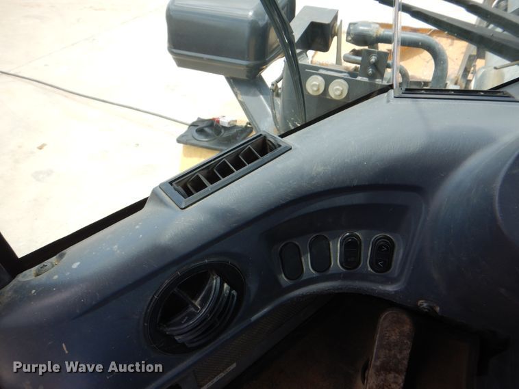 image for item DH7269 2012 Komatsu WA250PZ-6  wheel loader